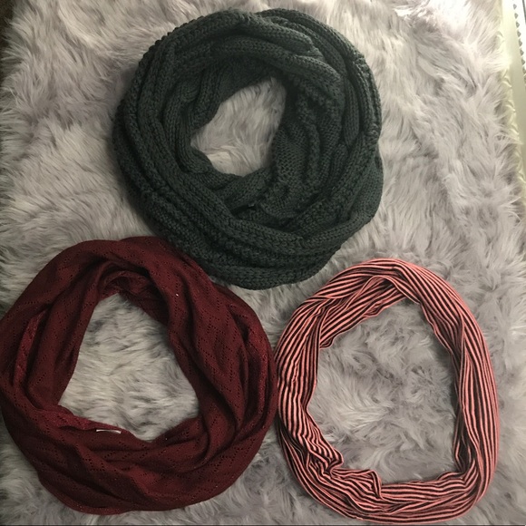 Infinity scarves - Picture 2 of 4